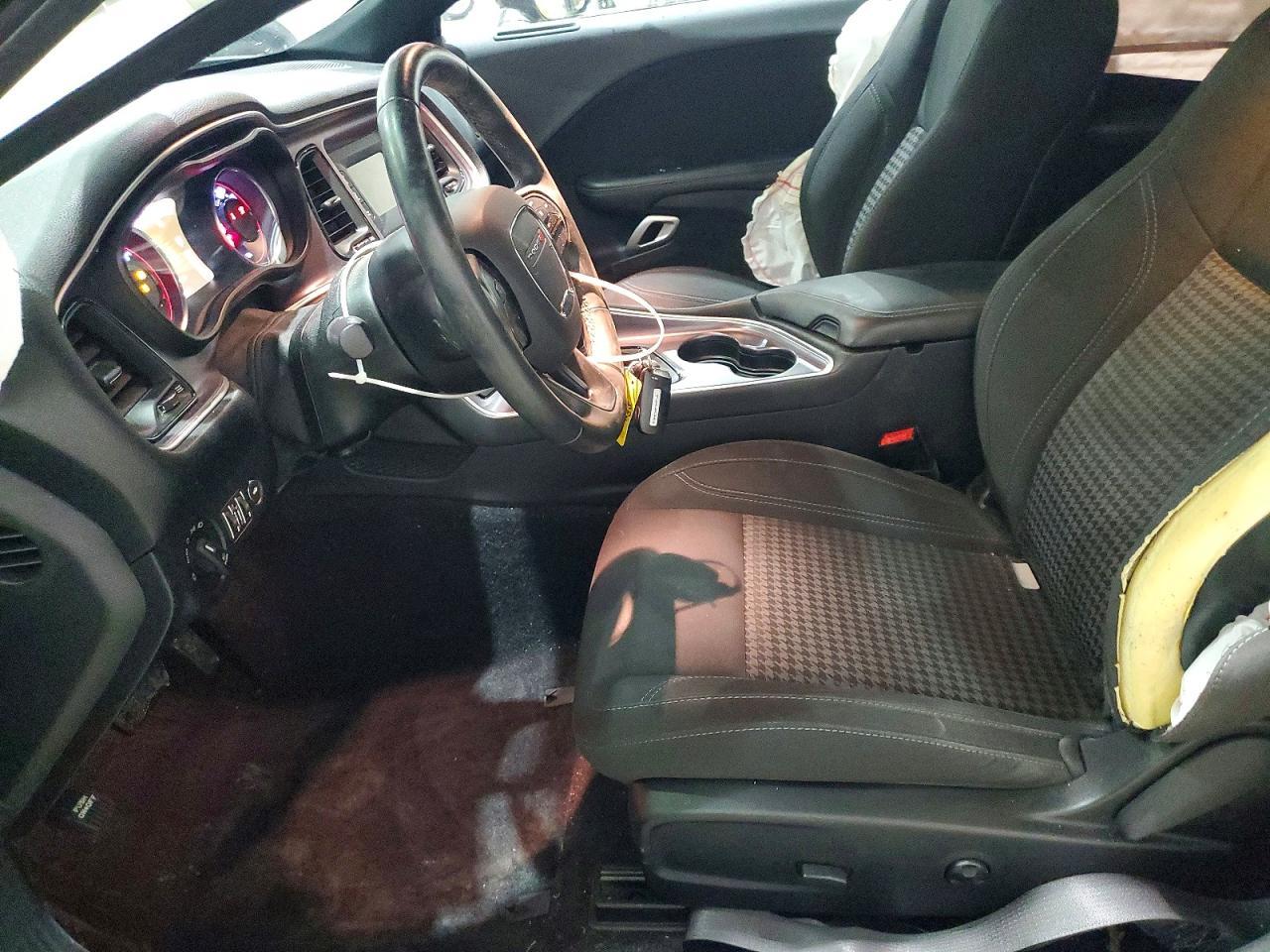 2017 Dodge Challenger R - zdjęcie 7