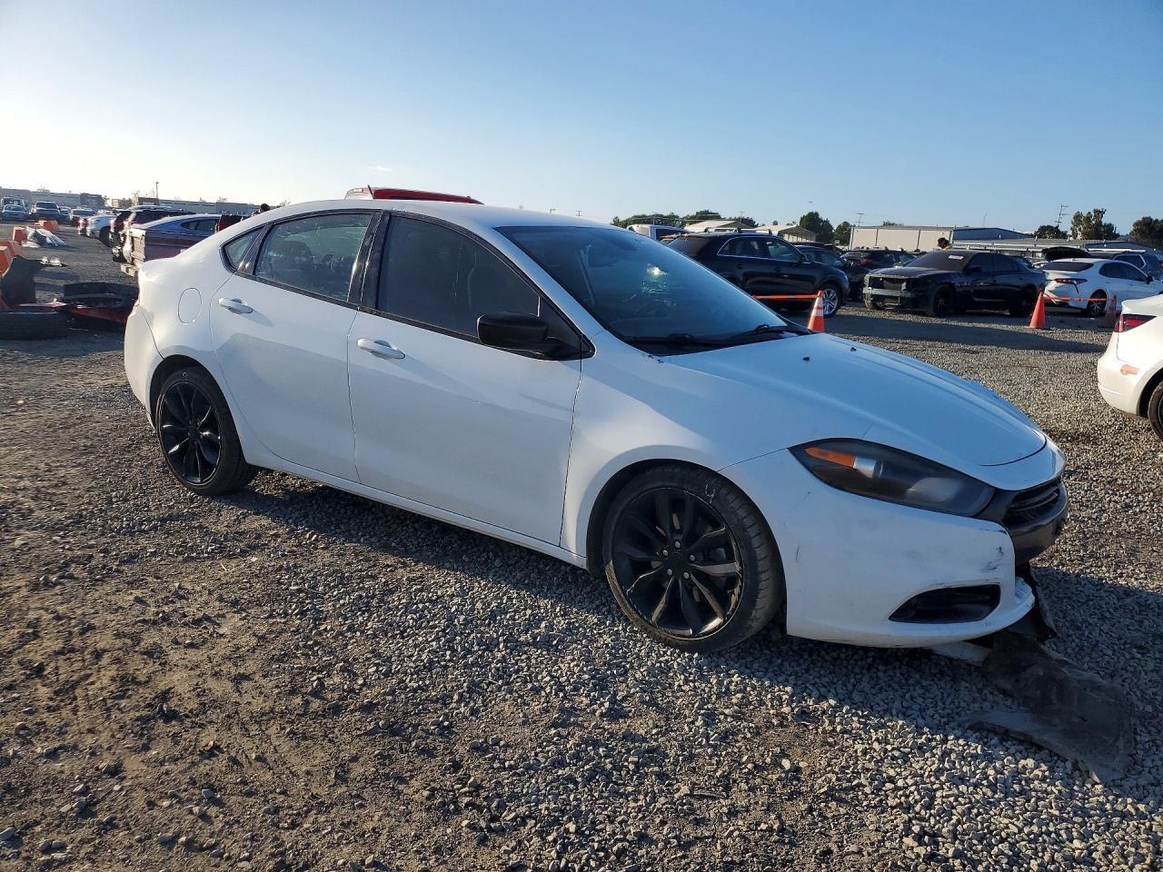 2016 Dodge Dart Sxt Sport - zdjęcie 4