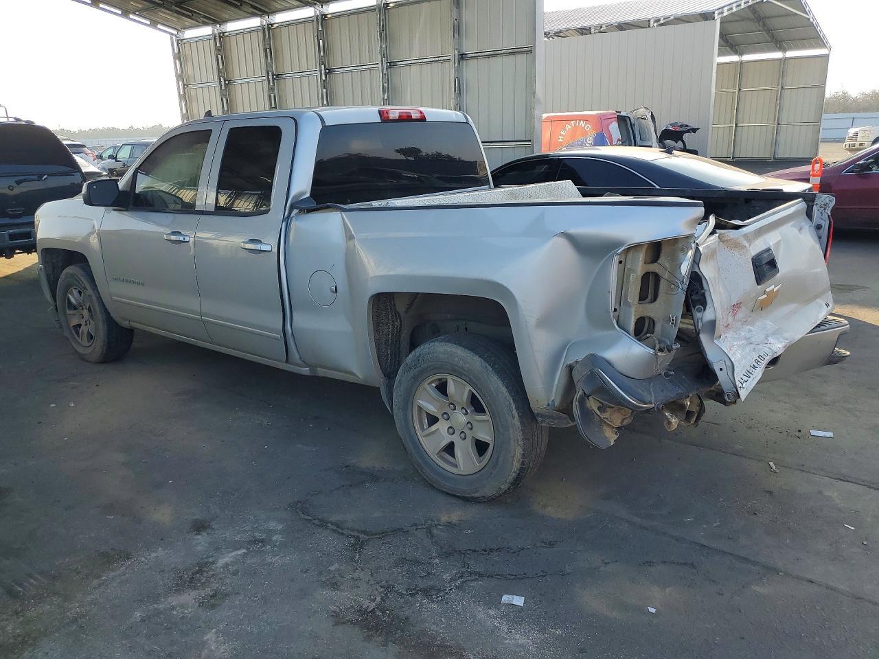 2016 Chevrolet Silverado K1500 Lt - zdjęcie 2