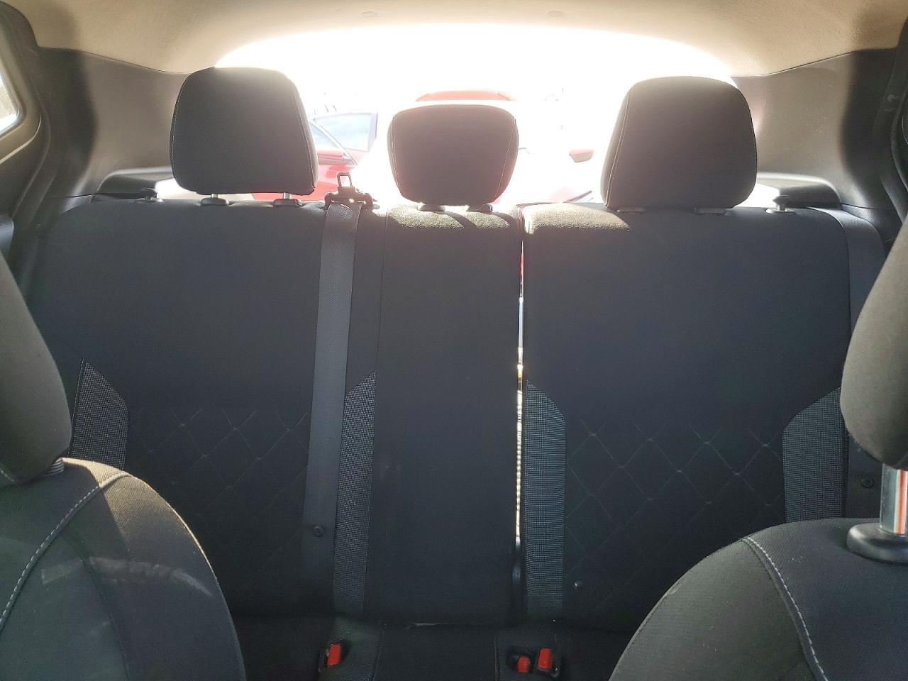 2019 Nissan Kicks S - zdjęcie 10