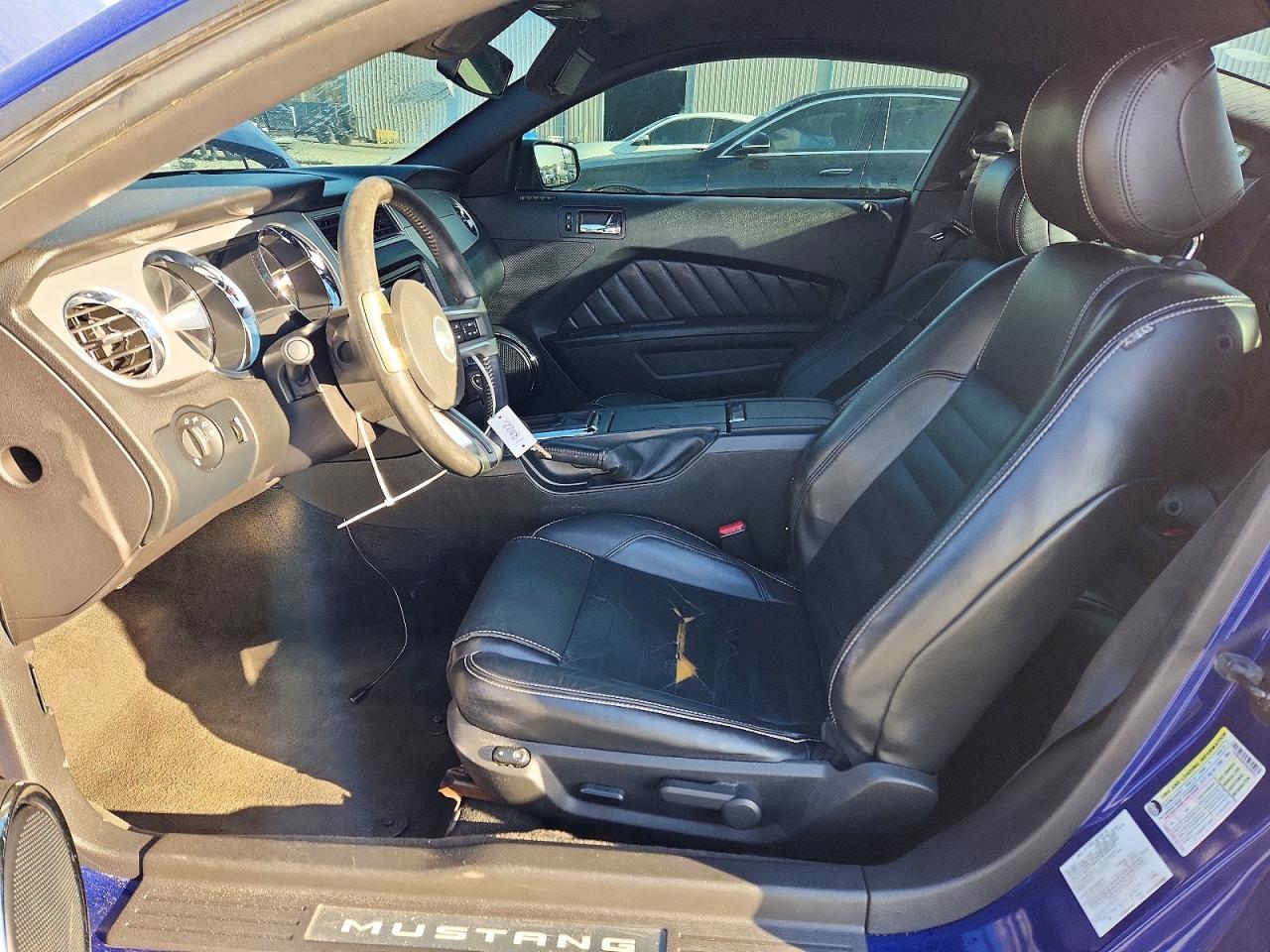 2013 Ford Mustang - zdjęcie 7