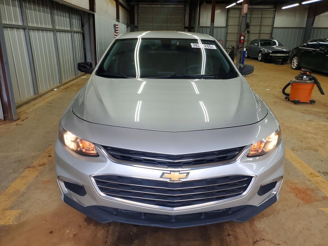 2016 Chevrolet Malibu Ls - zdjęcie 5