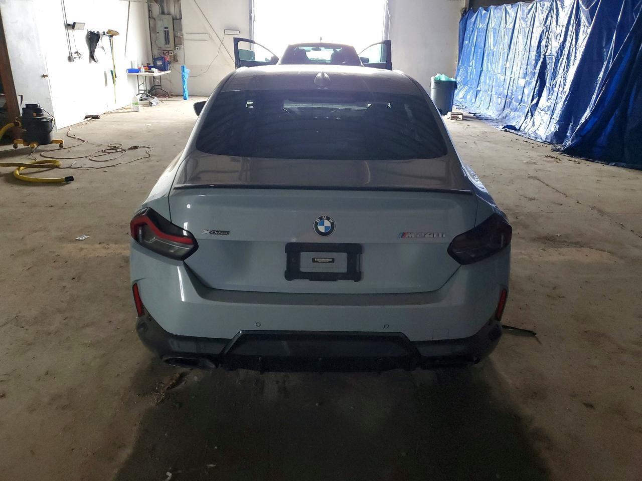 2022 BMW M240Xi - zdjęcie 6