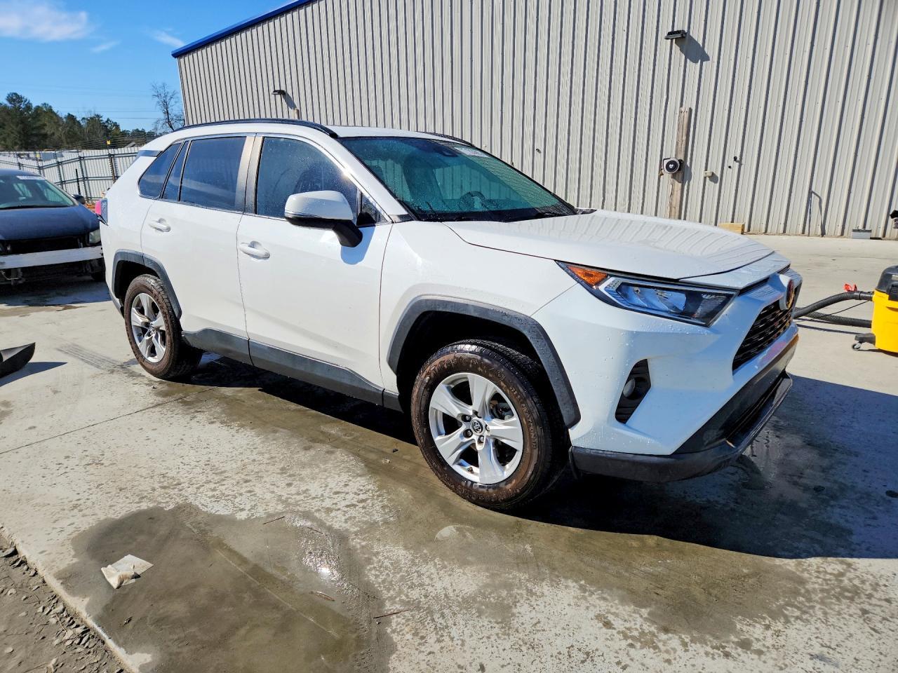 2019 Toyota Rav4 Xle - zdjęcie 4