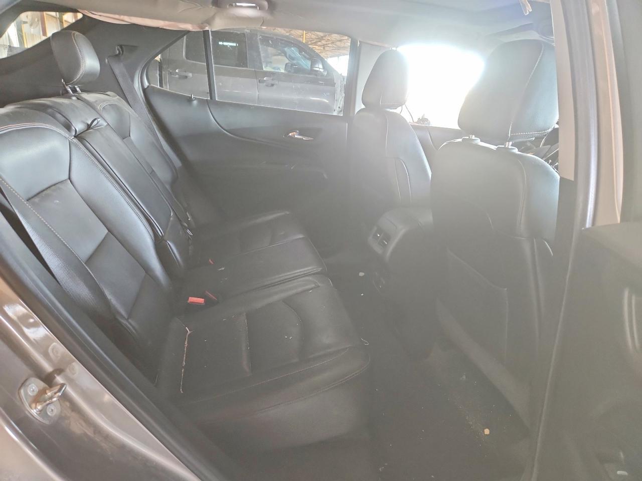 2018 Chevrolet Equinox Premier - zdjęcie 11