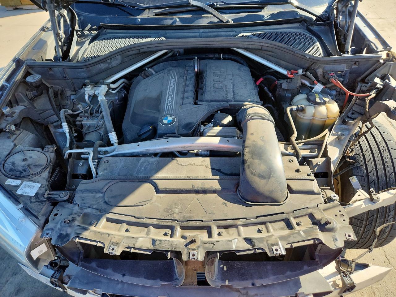 2016 BMW X5 Sdrive35I - zdjęcie 12