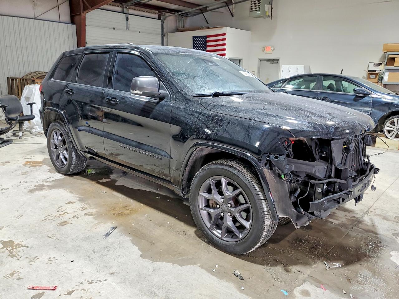 2021 Jeep Grand Cherokee Limited - zdjęcie 4
