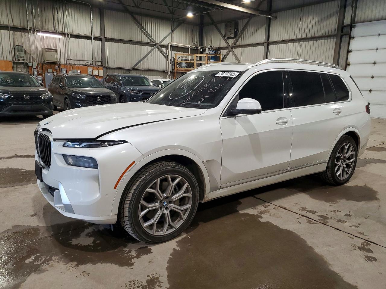 2024 BMW X7 xDrive40I - zdjęcie główne