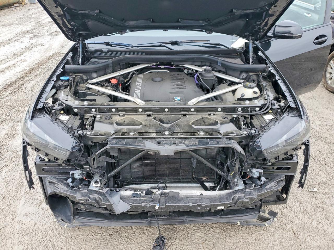 2025 BMW X5 xDrive40I - zdjęcie 12