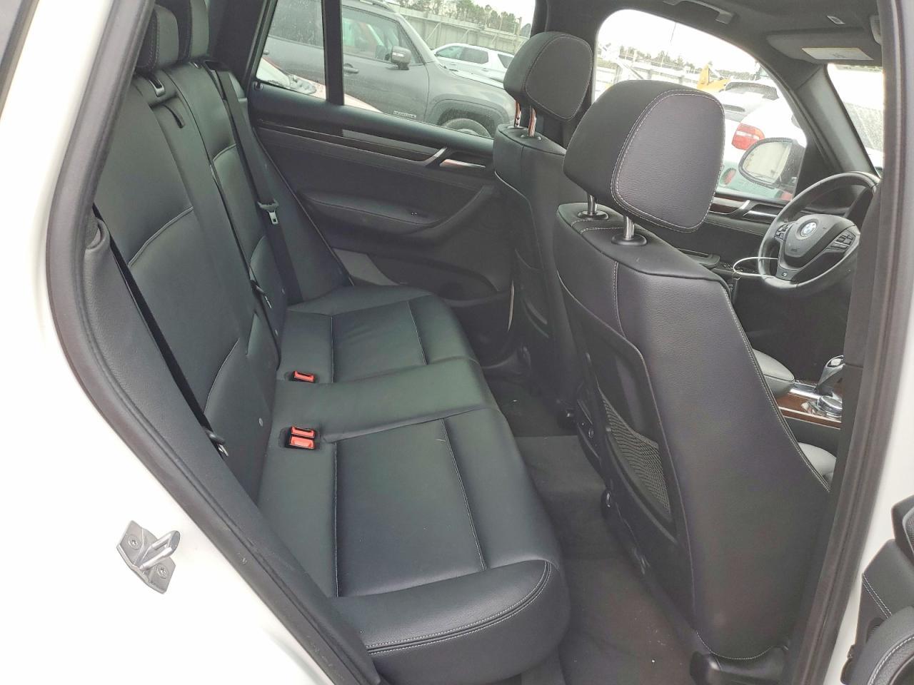 2016 BMW X3 xDrive28I - zdjęcie 11