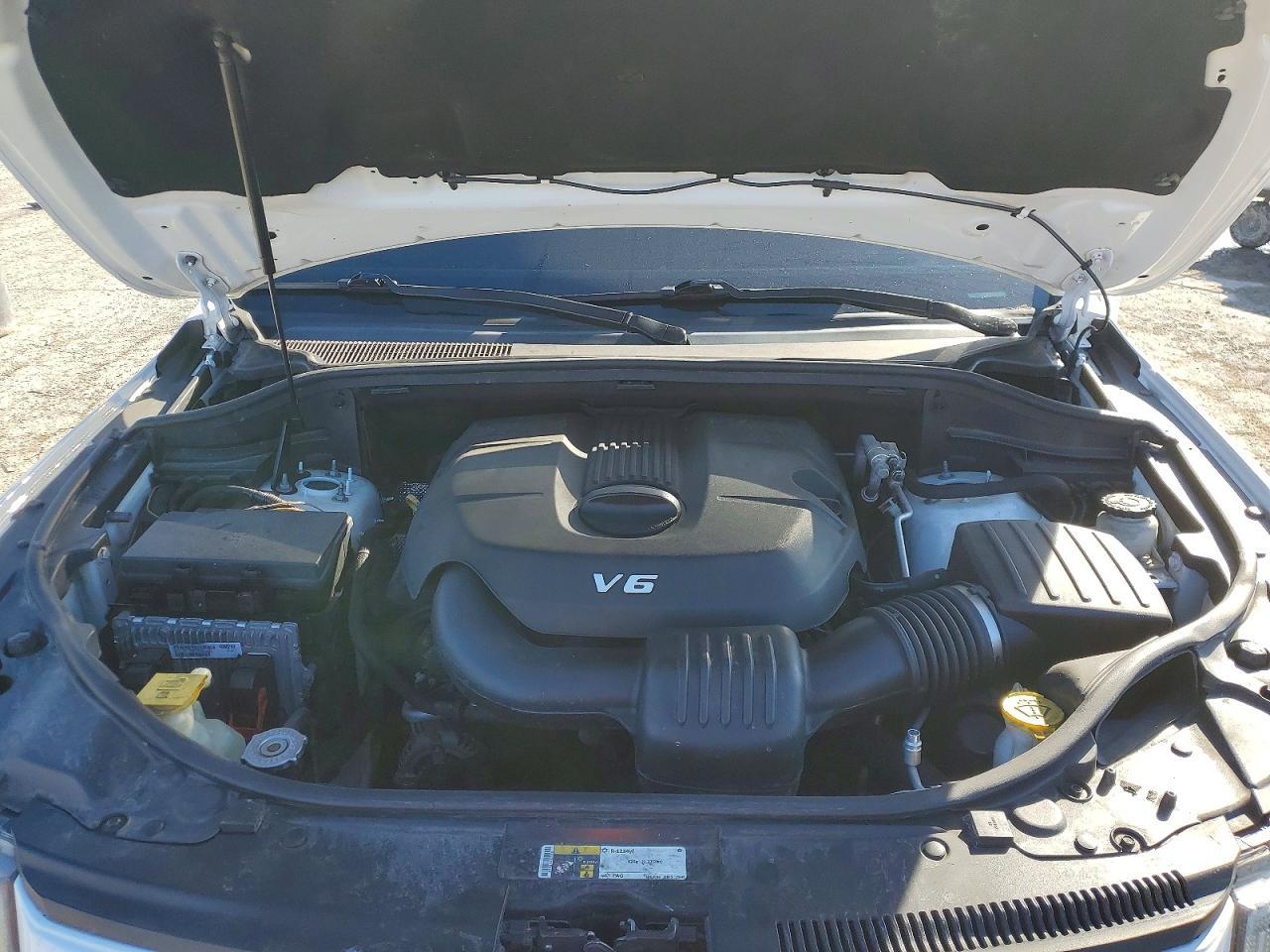 2015 Jeep Grand Cherokee Laredo - zdjęcie 12