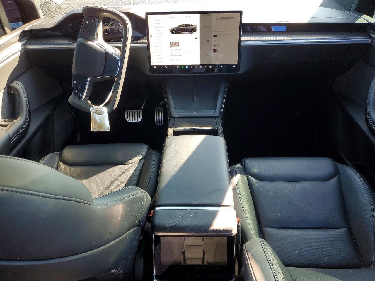 2022 Tesla Model X - zdjęcie 8