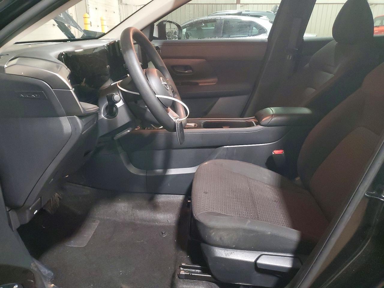 2025 Nissan Kicks S - zdjęcie 7