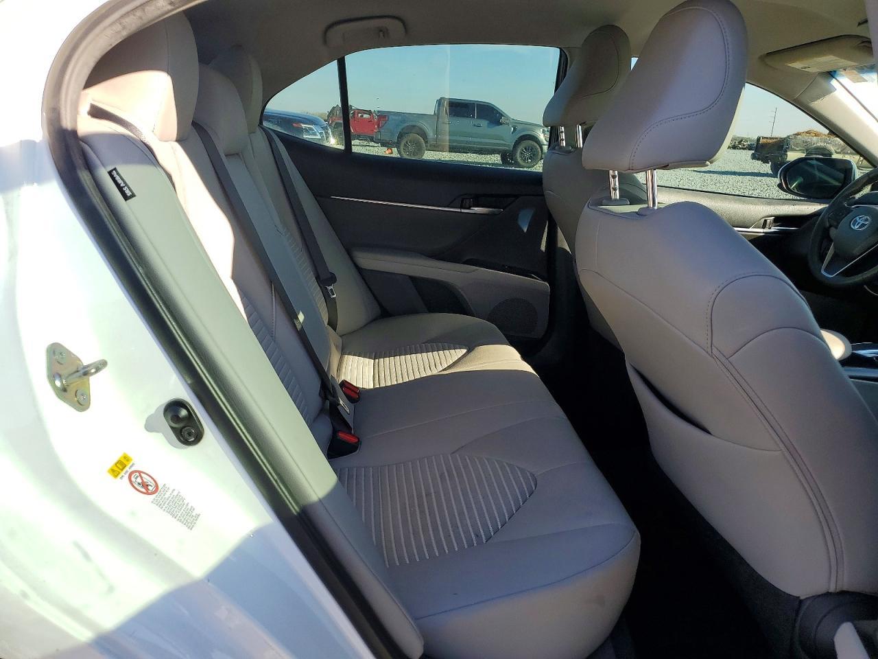 2018 Toyota Camry Se - zdjęcie 10