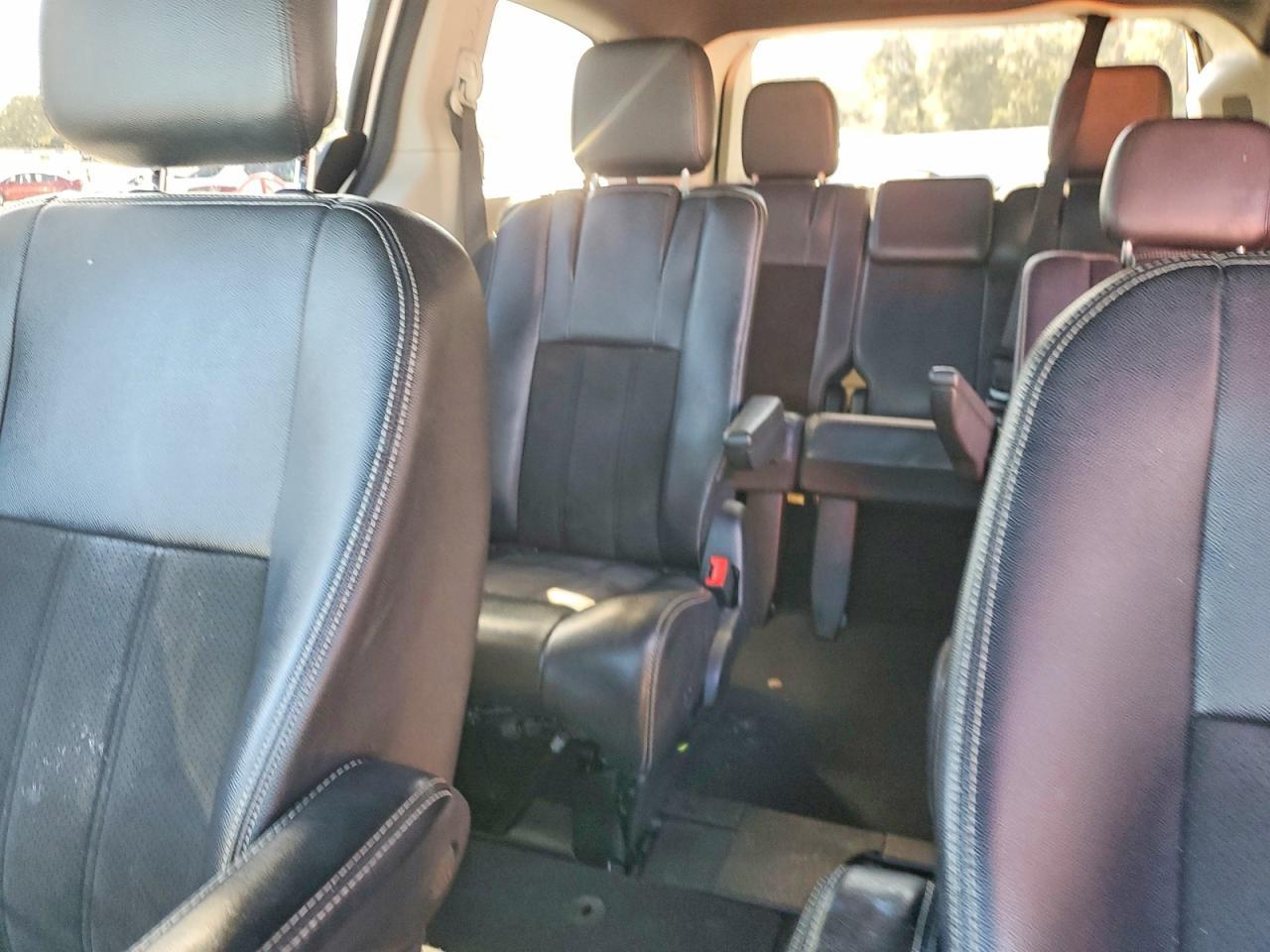 2019 Dodge Grand Caravan Sxt - zdjęcie 10