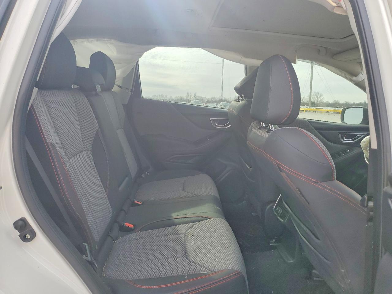 2020 Subaru Forester Sport - zdjęcie 11