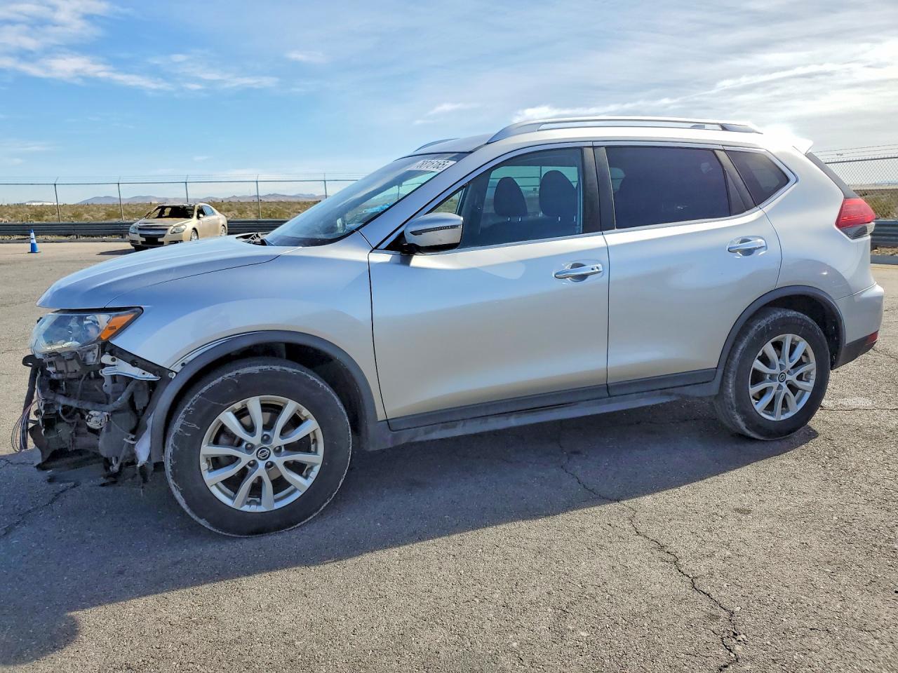 2019 Nissan Rogue Sv - zdjęcie główne