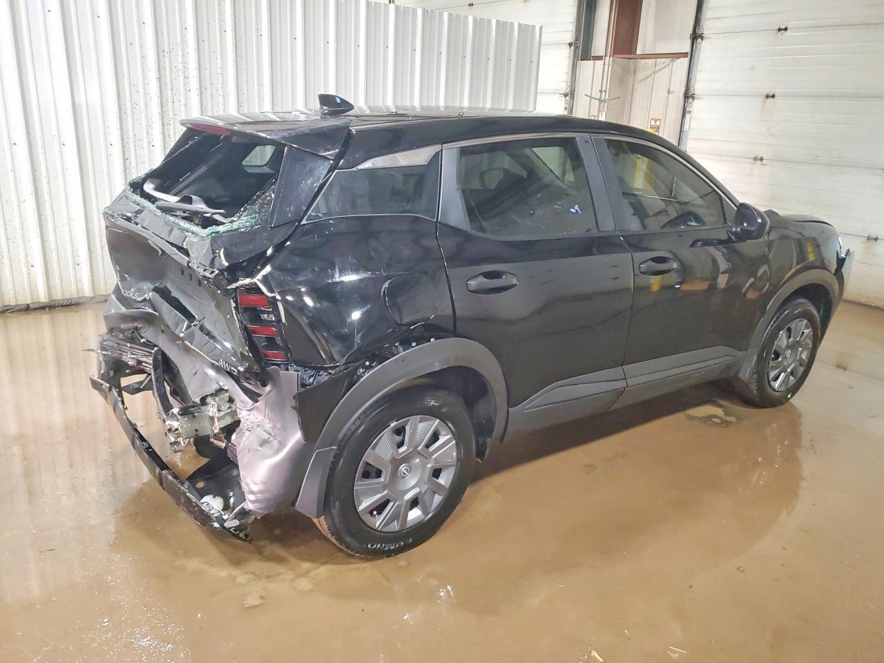 2025 Nissan Kicks S - zdjęcie 3