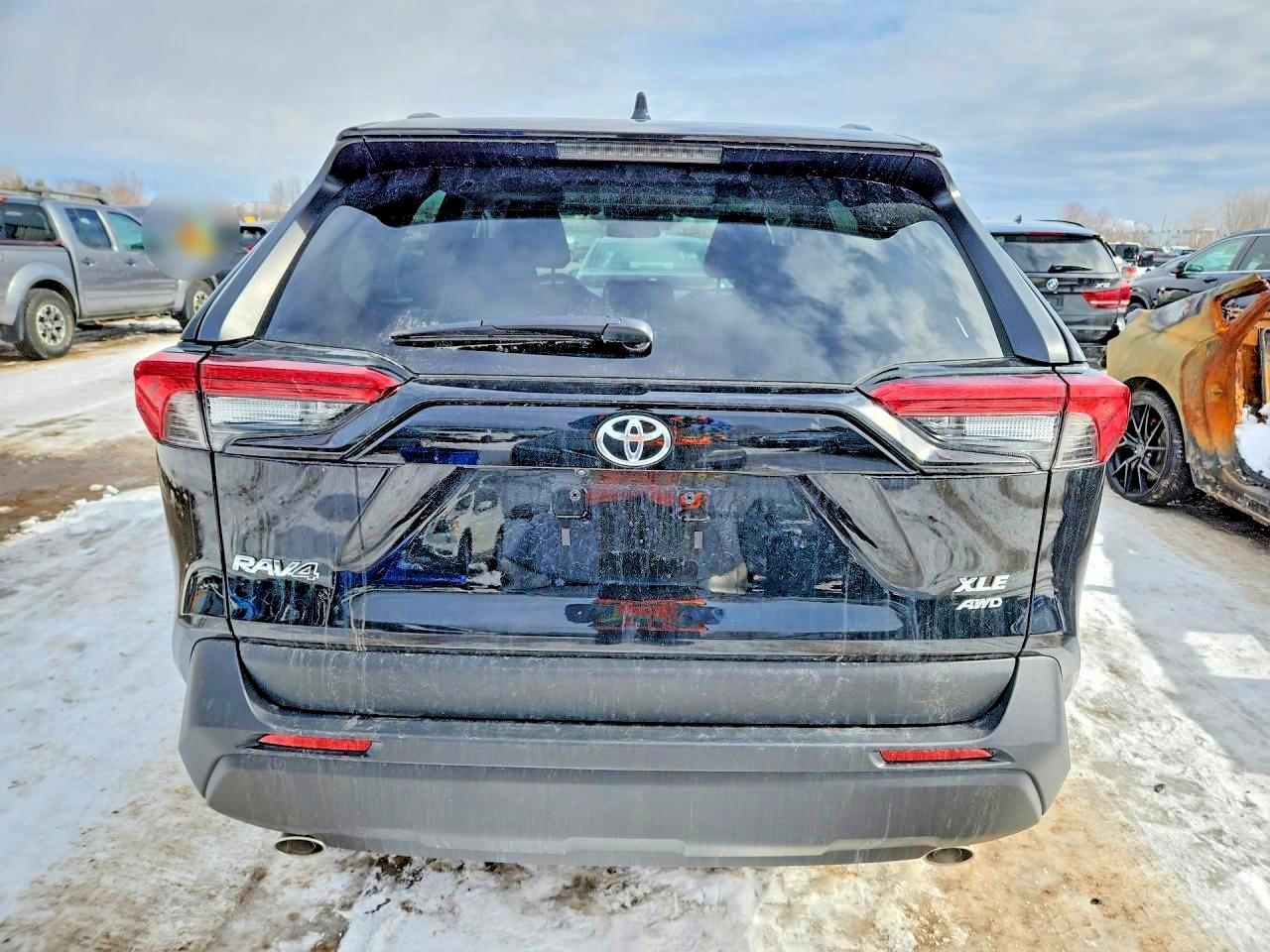 2024 Toyota Rav4 Xle - zdjęcie 6