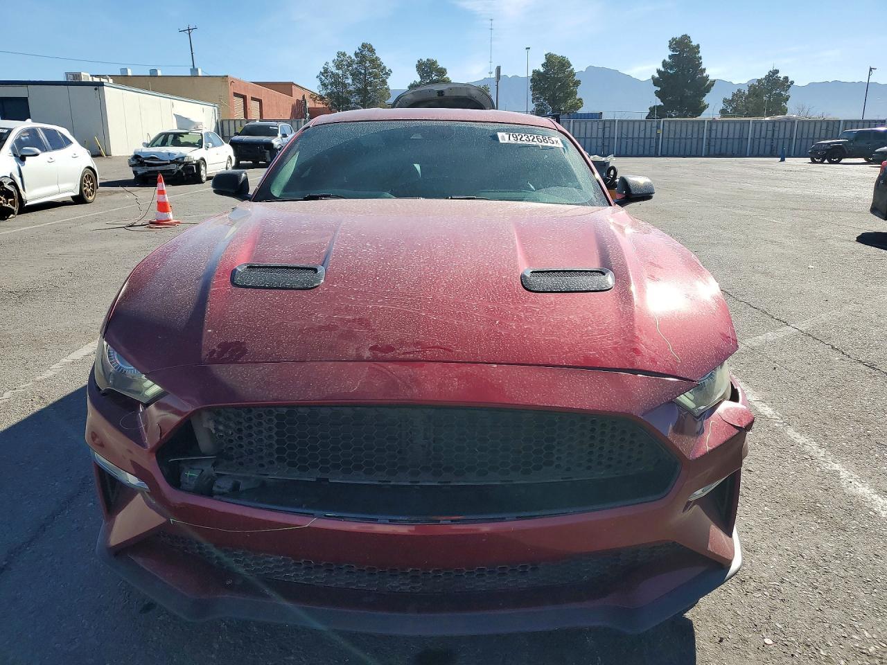 2019 Ford Mustang - zdjęcie 5