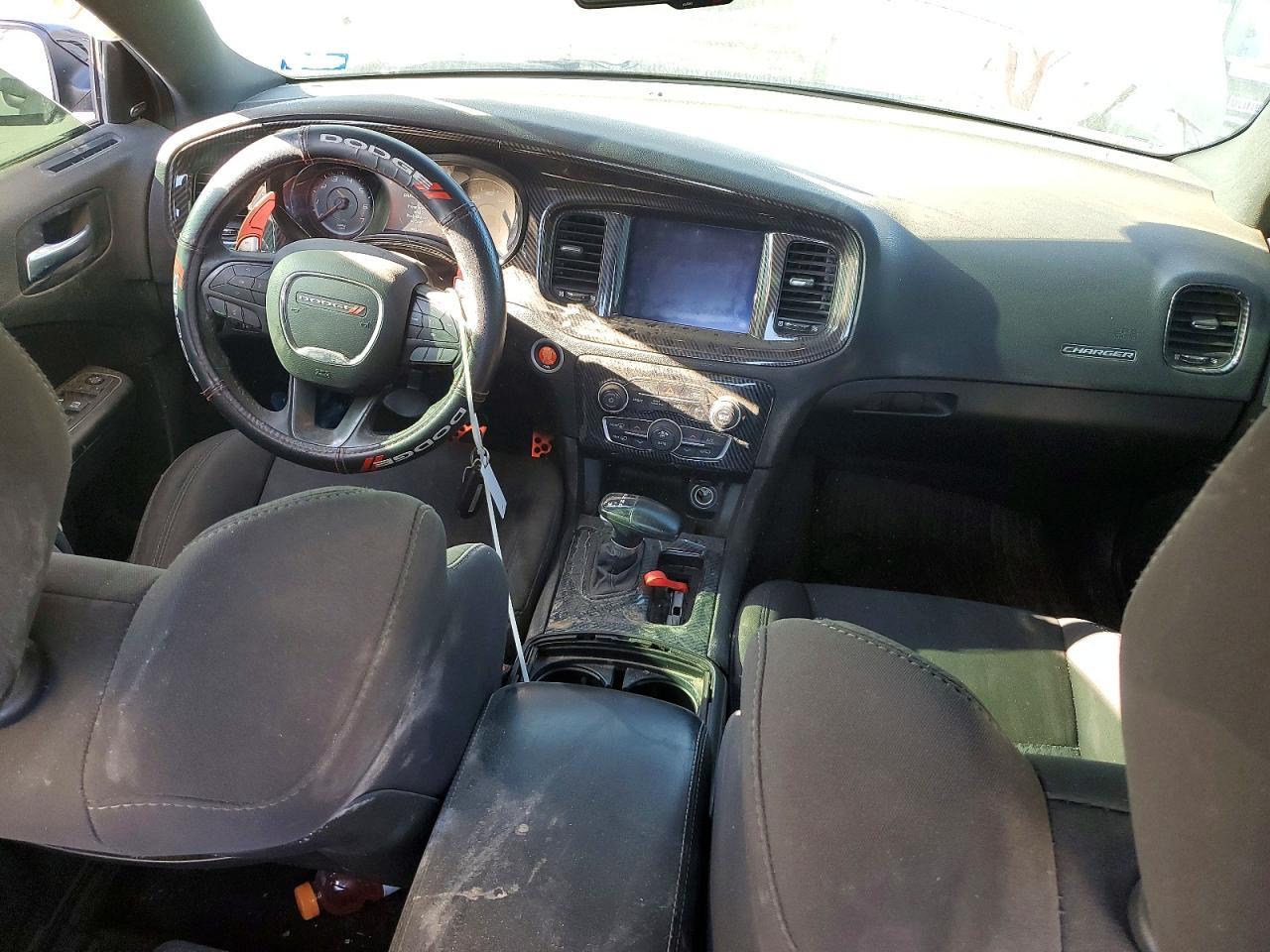 2019 Dodge Charger R/T - zdjęcie 8