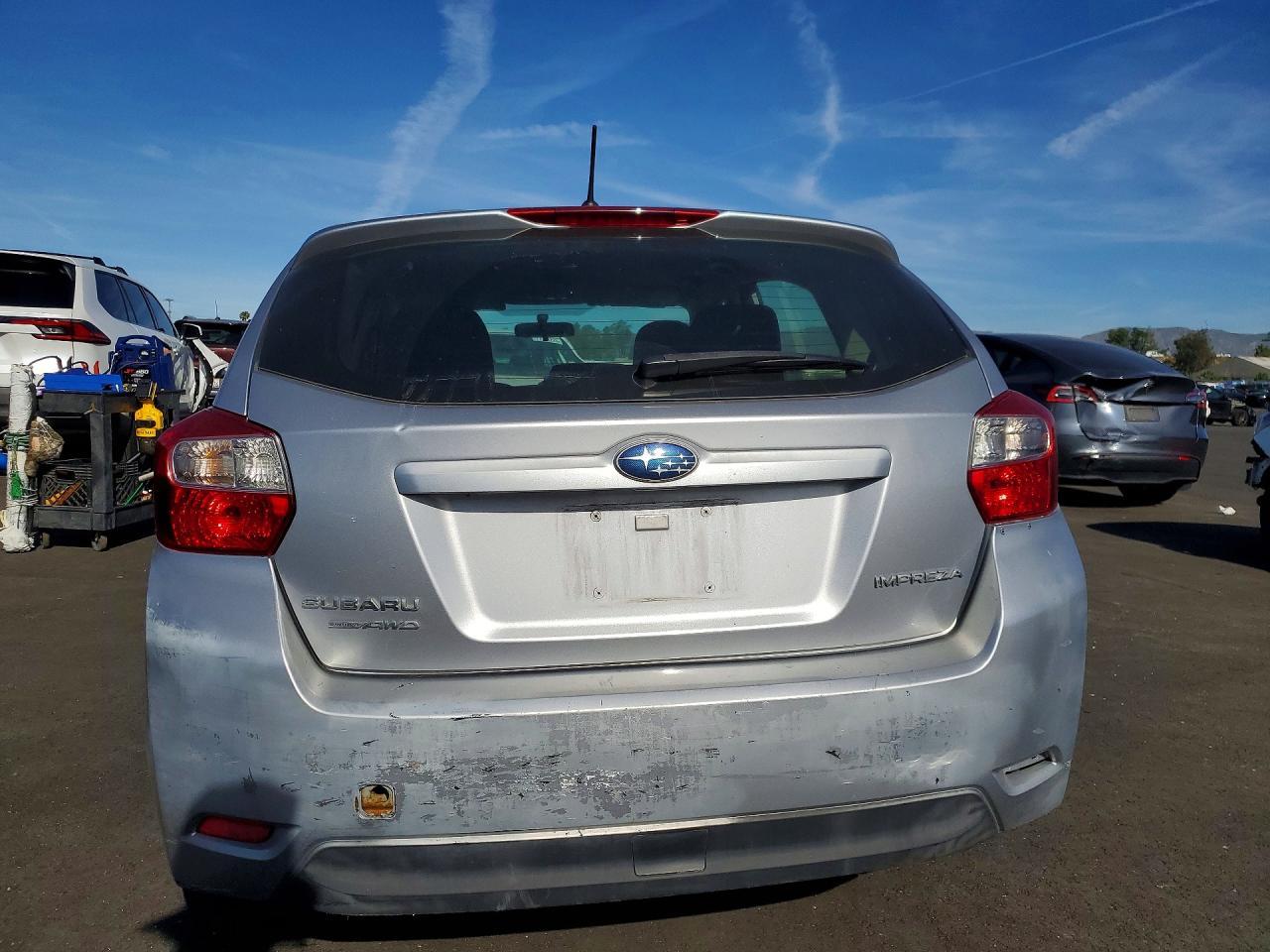 2014 Subaru Impreza - zdjęcie 6