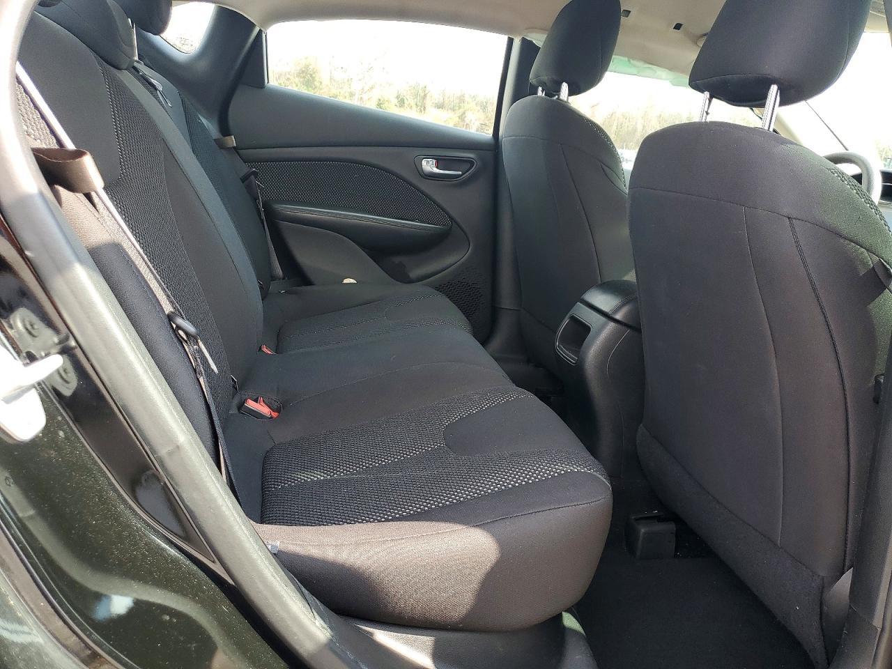 2016 Dodge Dart Se - zdjęcie 10