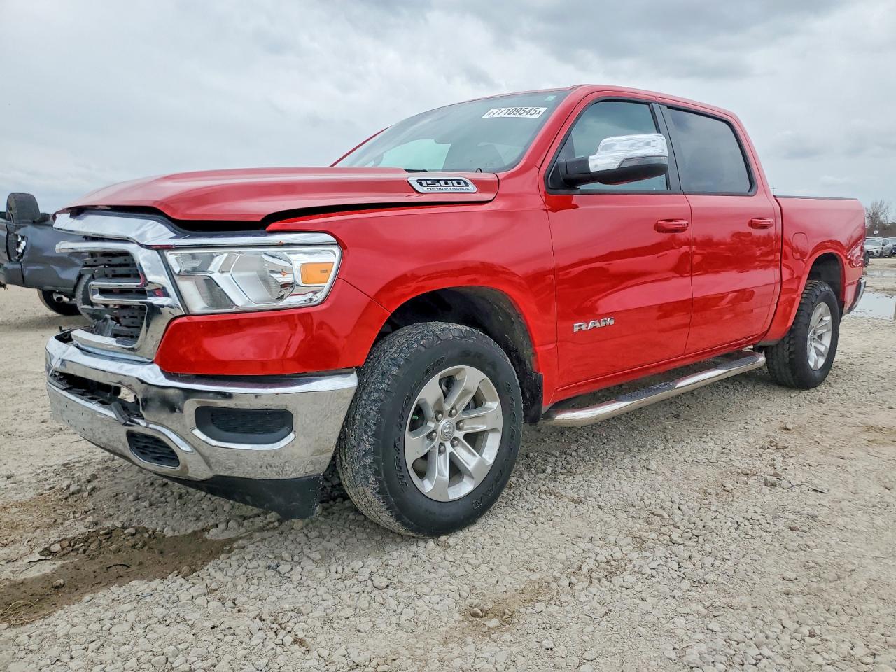 2024 Ram 1500 Laramie - zdjęcie główne