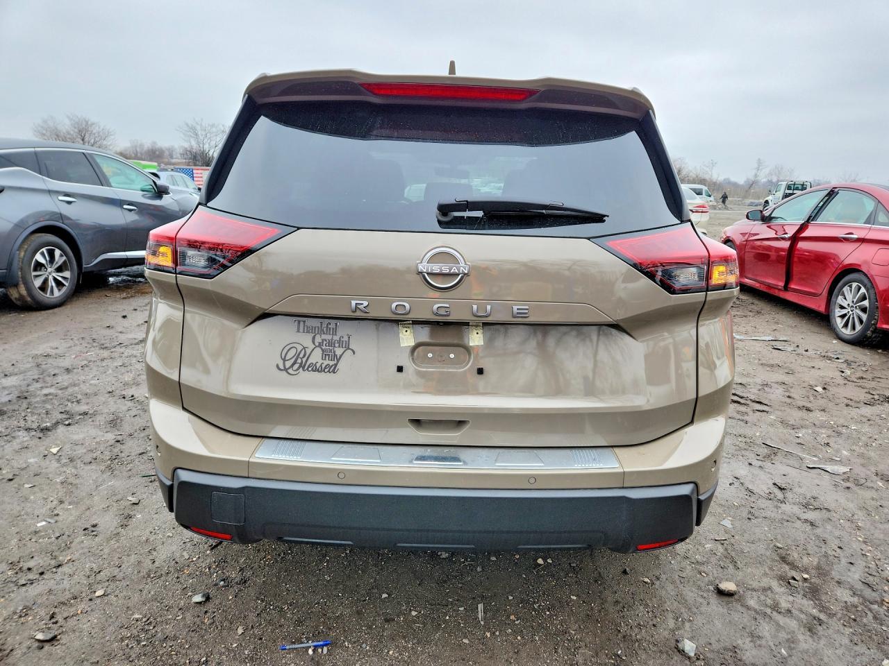 2025 Nissan Rogue Sv - zdjęcie 6