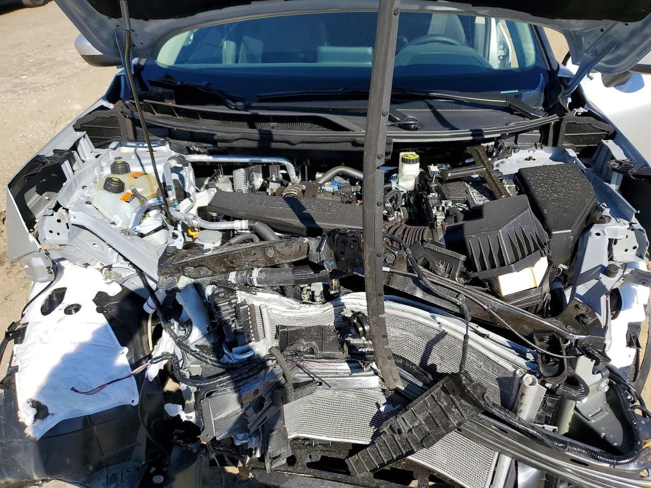 2025 Nissan Rogue Sv - zdjęcie 11