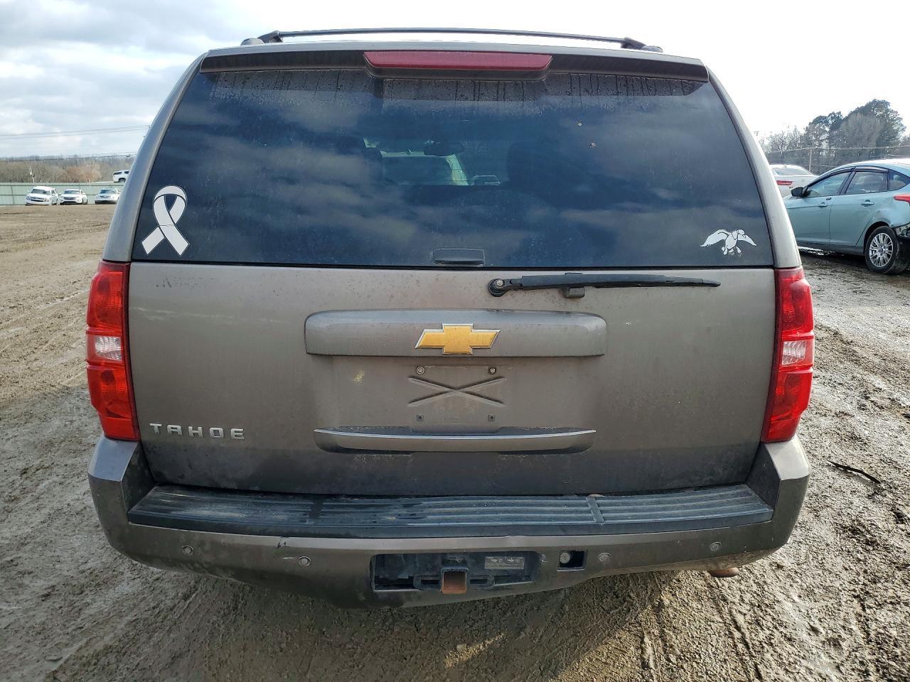 2013 Chevrolet Tahoe C1500 Lt - zdjęcie 6