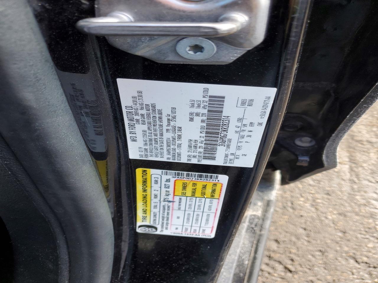 2019 Ford Fusion S - zdjęcie 12