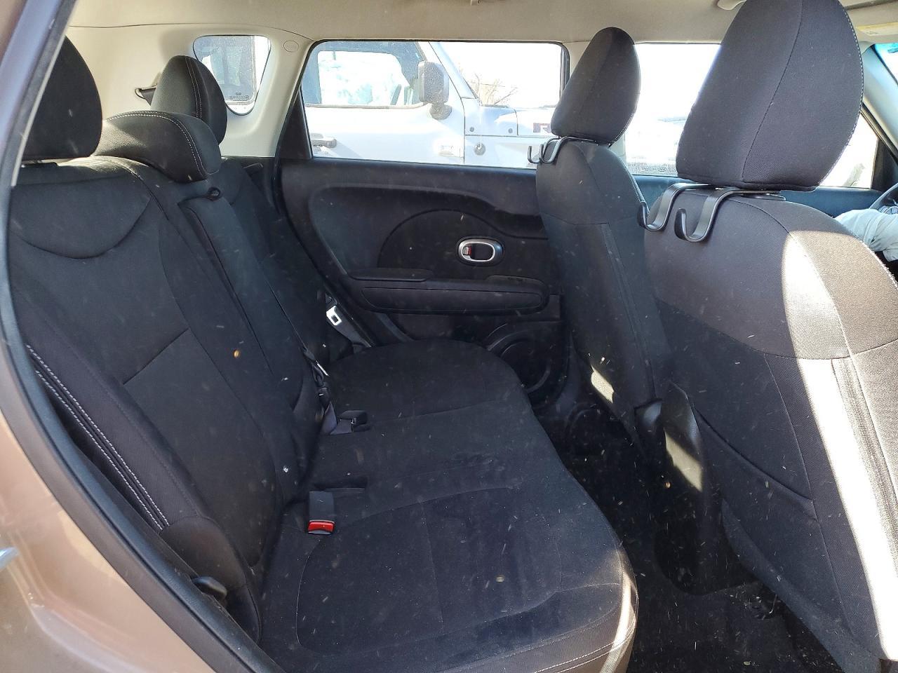 2014 Kia Soul Base - zdjęcie 11