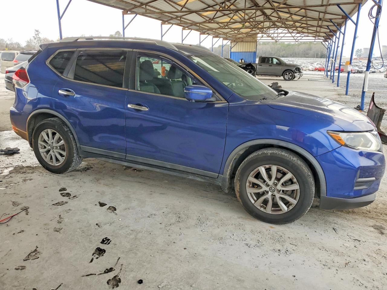 2018 Nissan Rogue S - zdjęcie 4