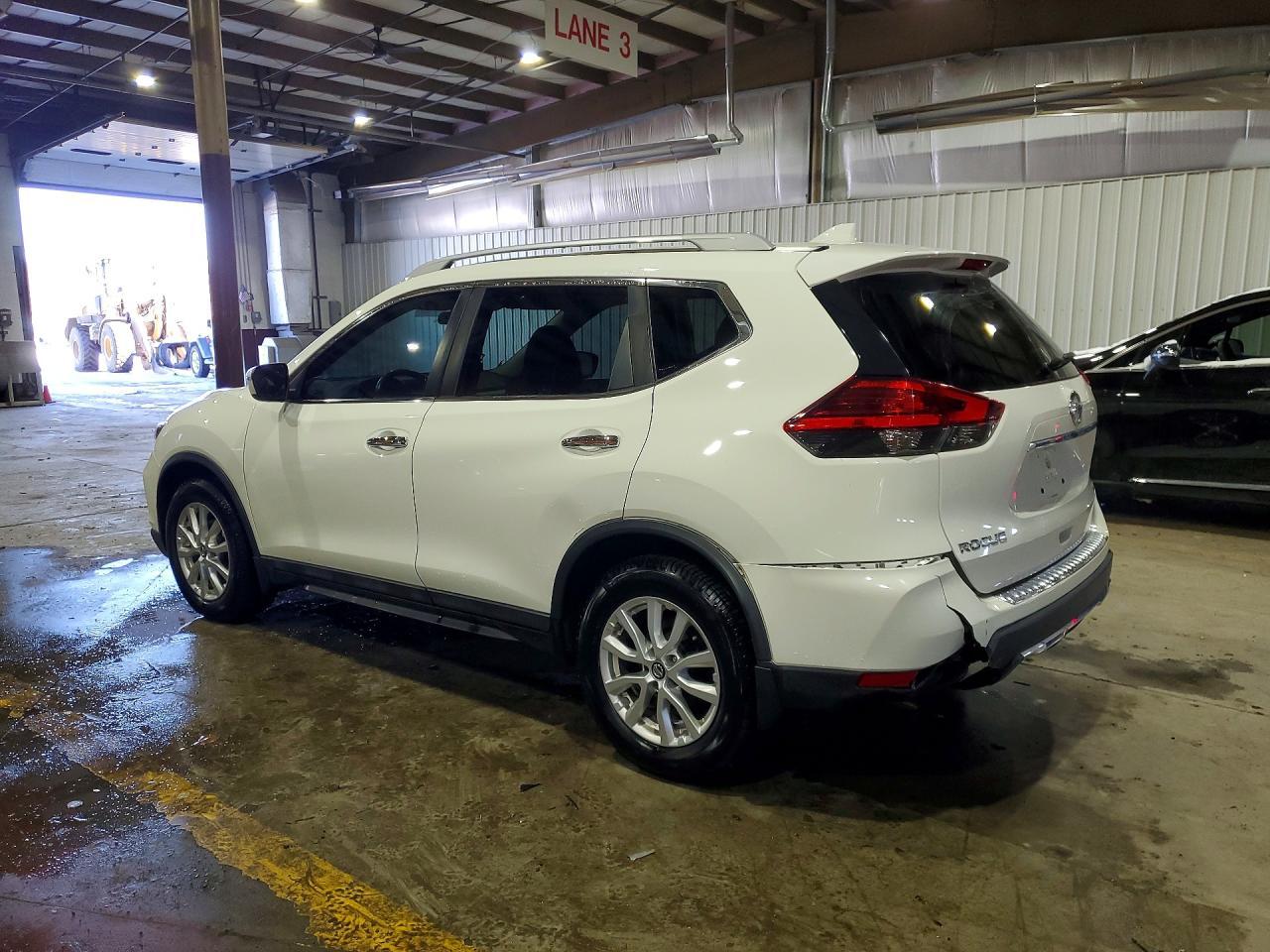 2017 Nissan Rogue Sv - zdjęcie 2