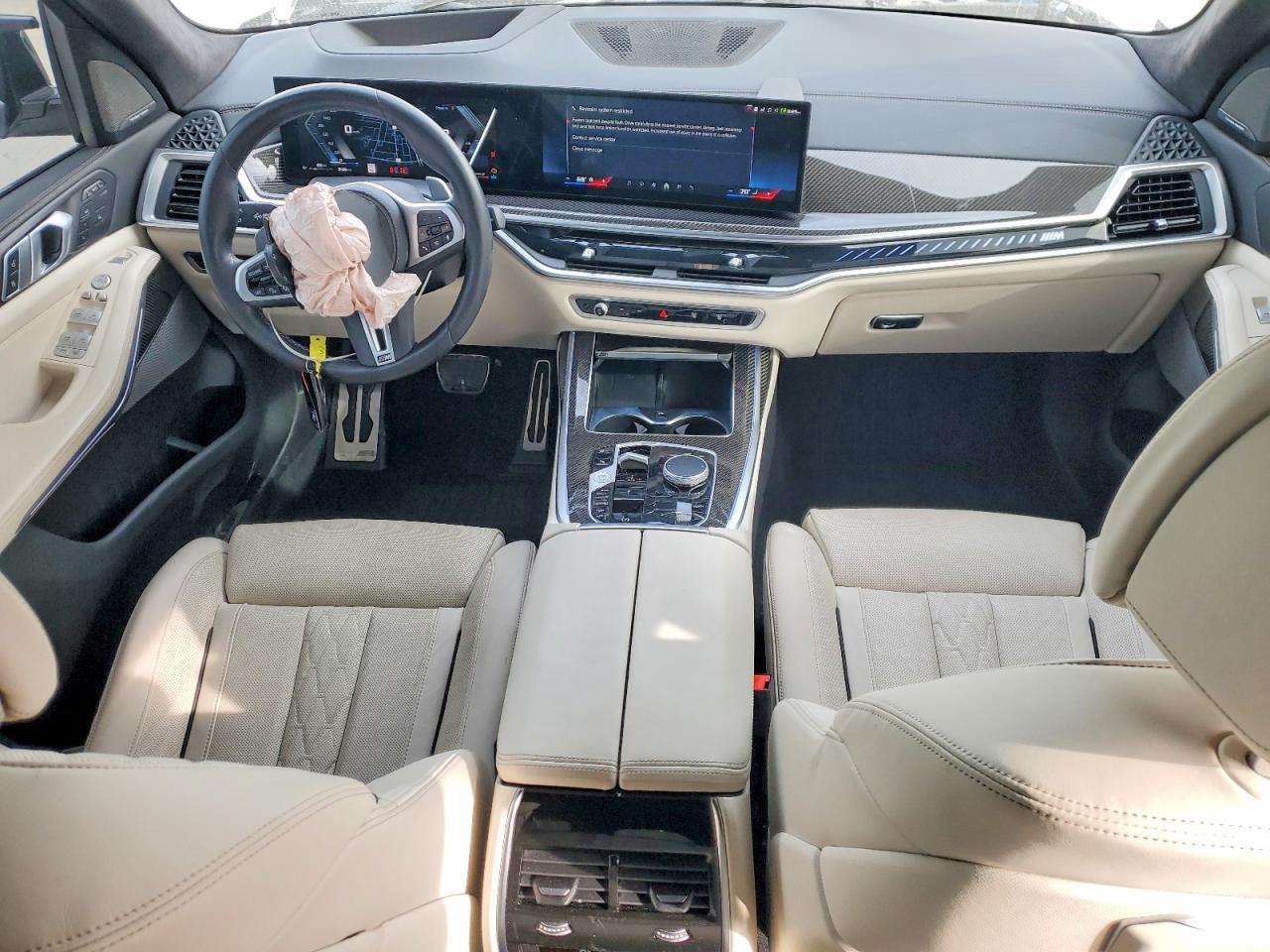 2025 BMW X7 M60I - zdjęcie 8