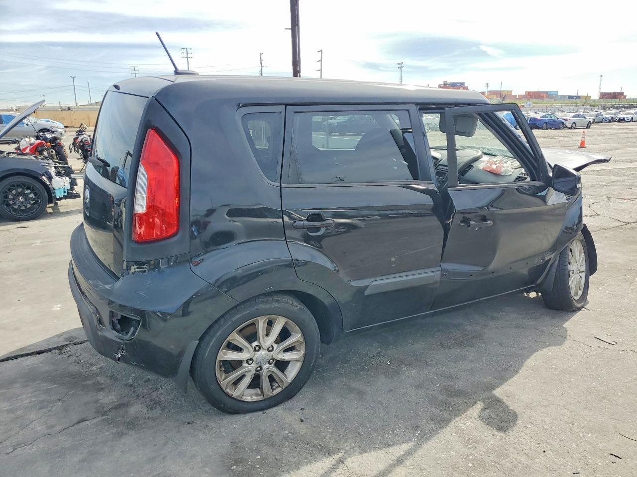 2013 Kia Soul + - zdjęcie 3