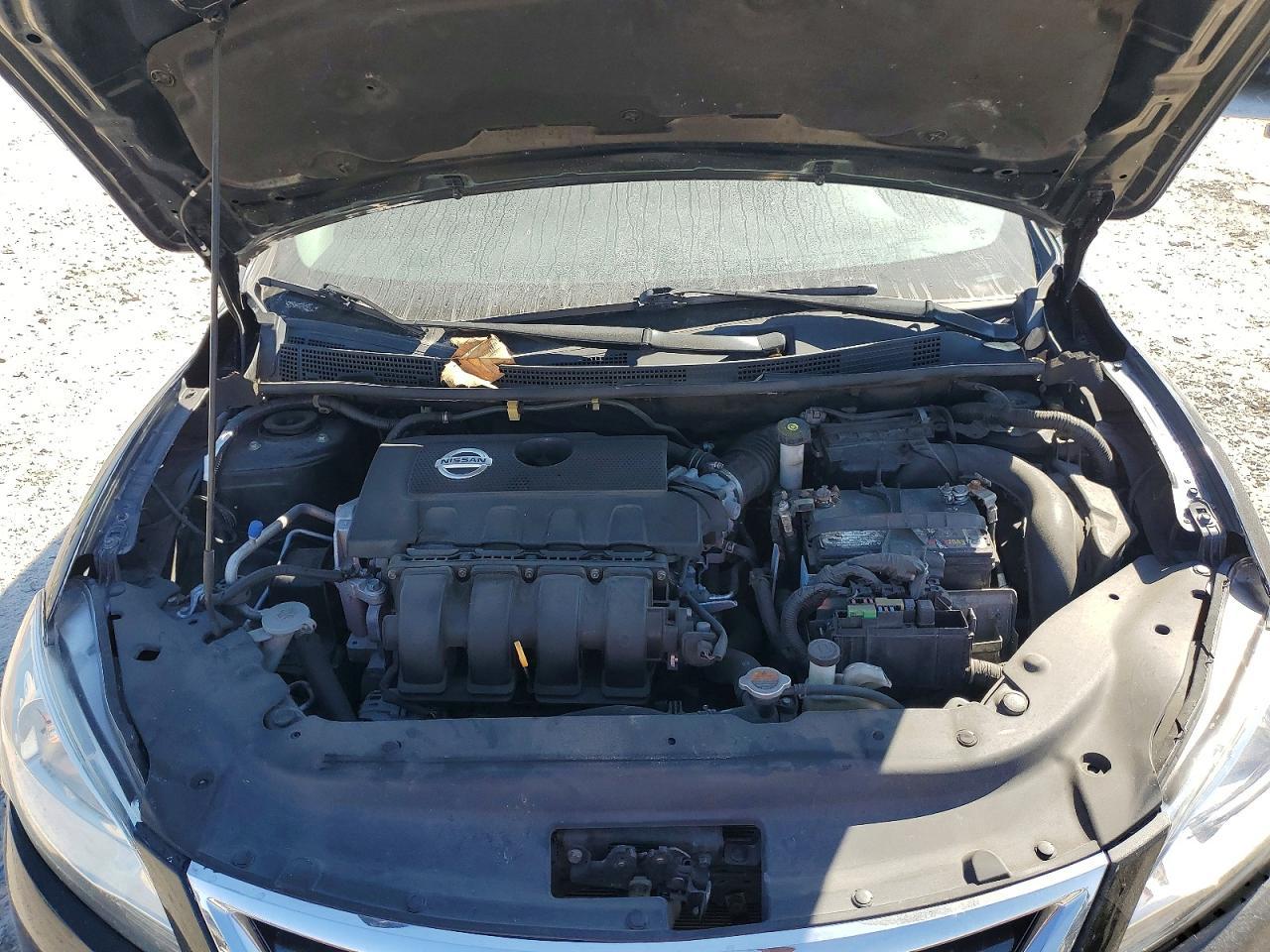 2015 Nissan Sentra S - zdjęcie 11