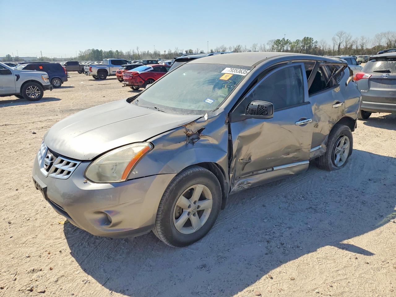 2013 Nissan Rogue S - zdjęcie główne