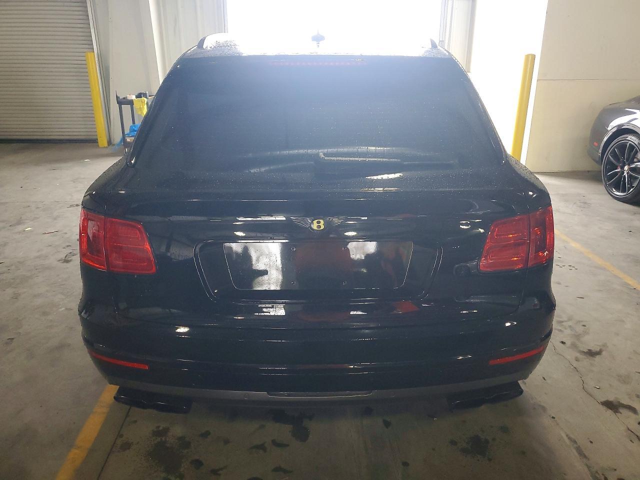 2020 Bentley Bentayga - zdjęcie 6