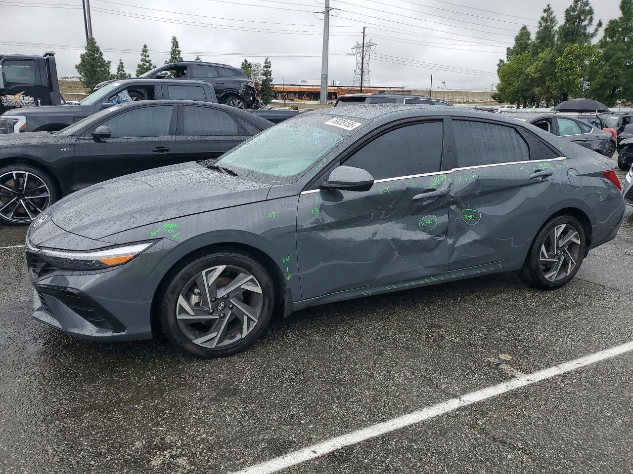 2024 Hyundai Elantra Sel - zdjęcie główne