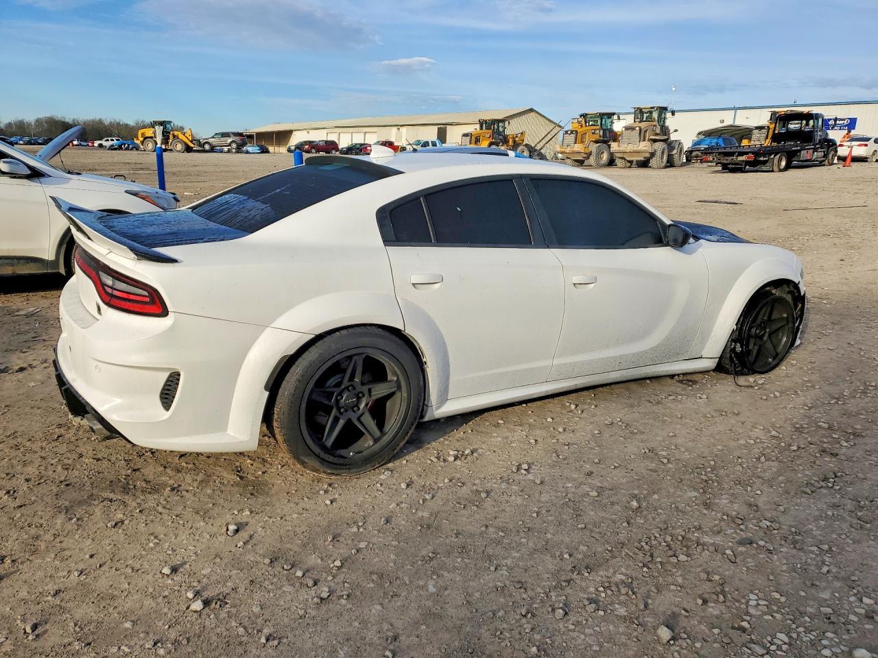 2019 Dodge Charger Scat Pack - zdjęcie 3