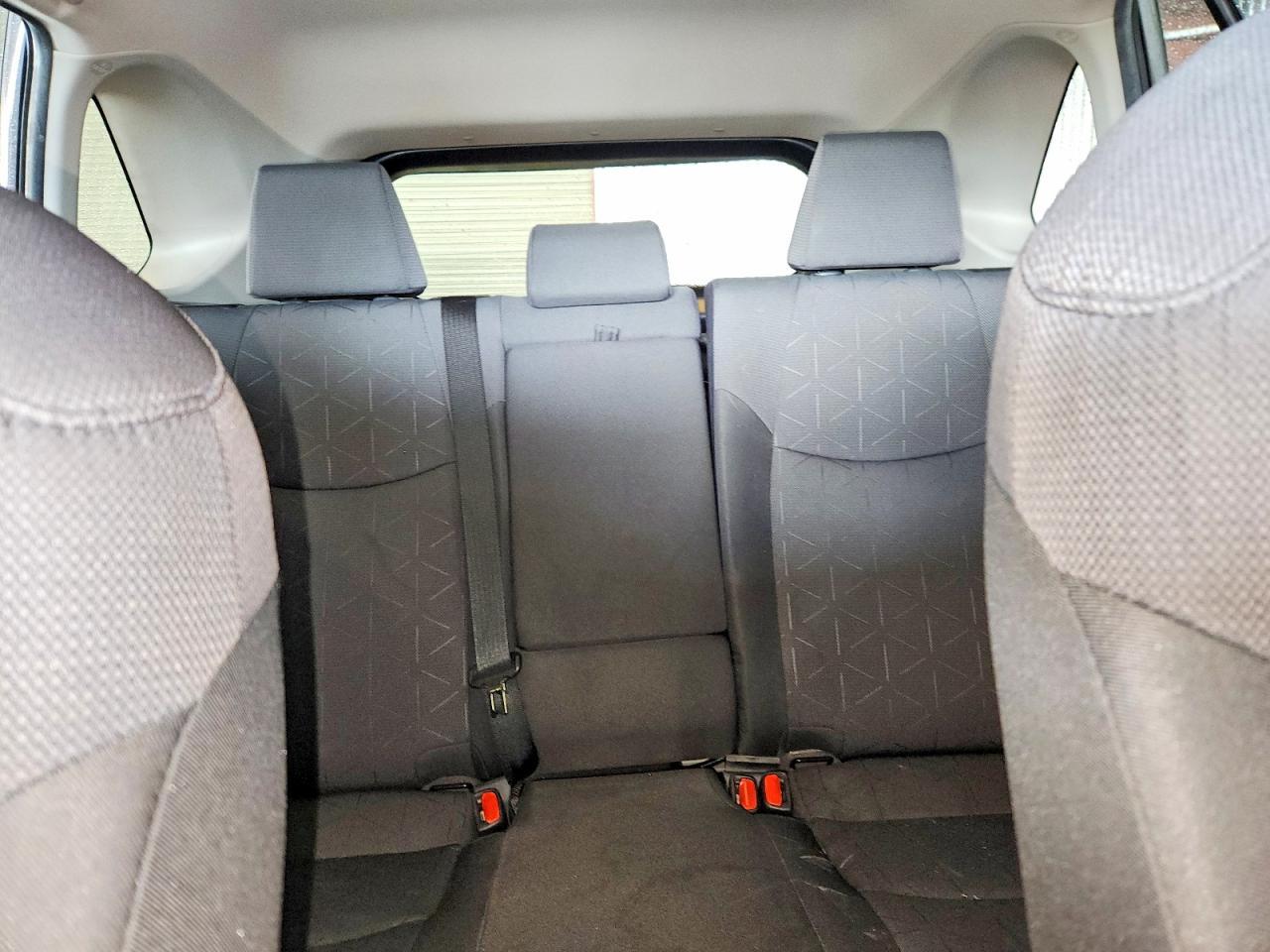 2024 Toyota Rav4 Xle - zdjęcie 10