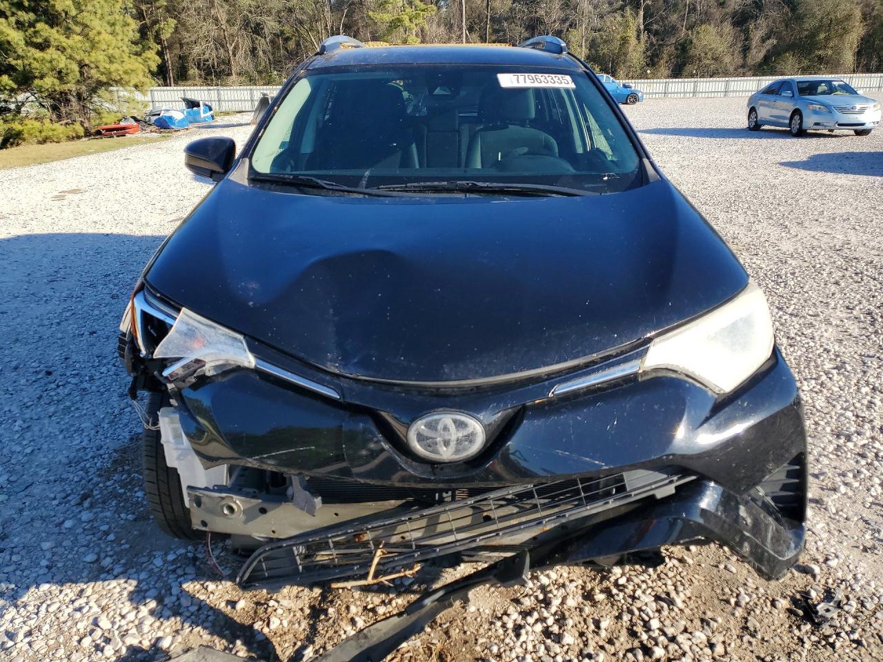 2018 Toyota Rav4 Le - zdjęcie 5