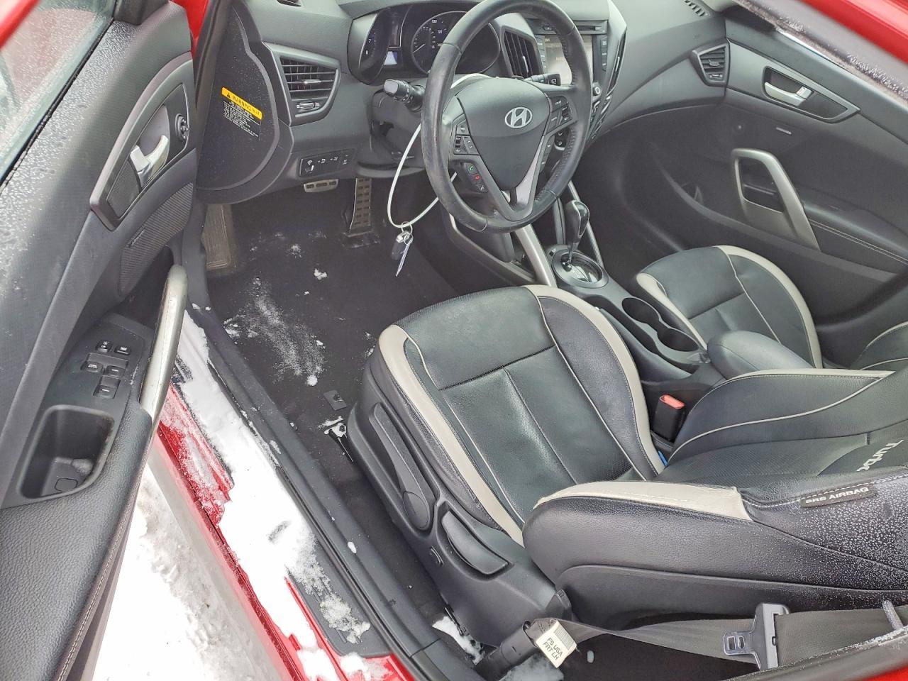 2013 Hyundai Veloster Turbo - zdjęcie 8