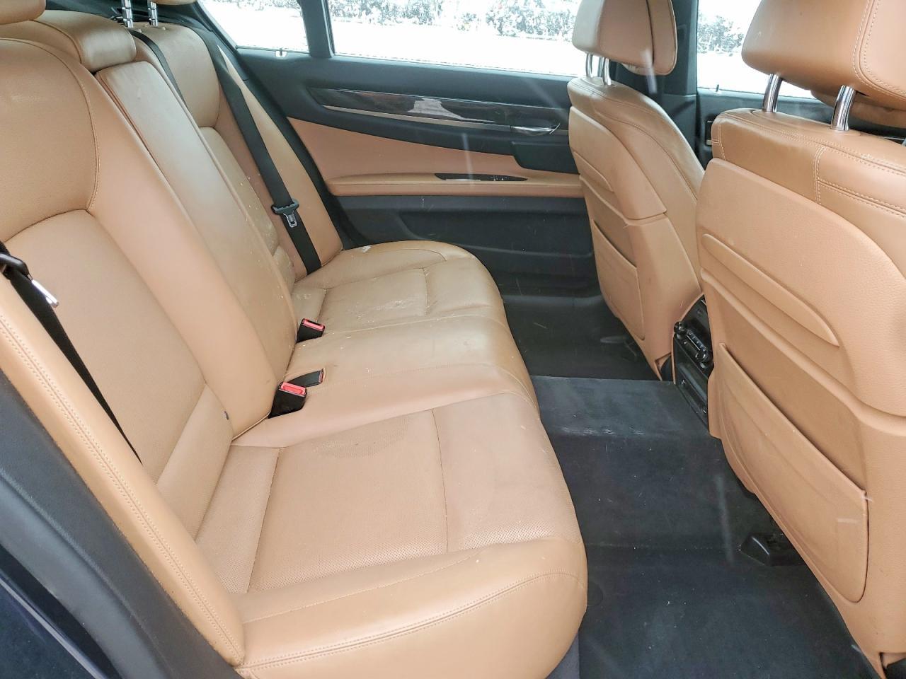 2014 BMW 750 Lxi - zdjęcie 10