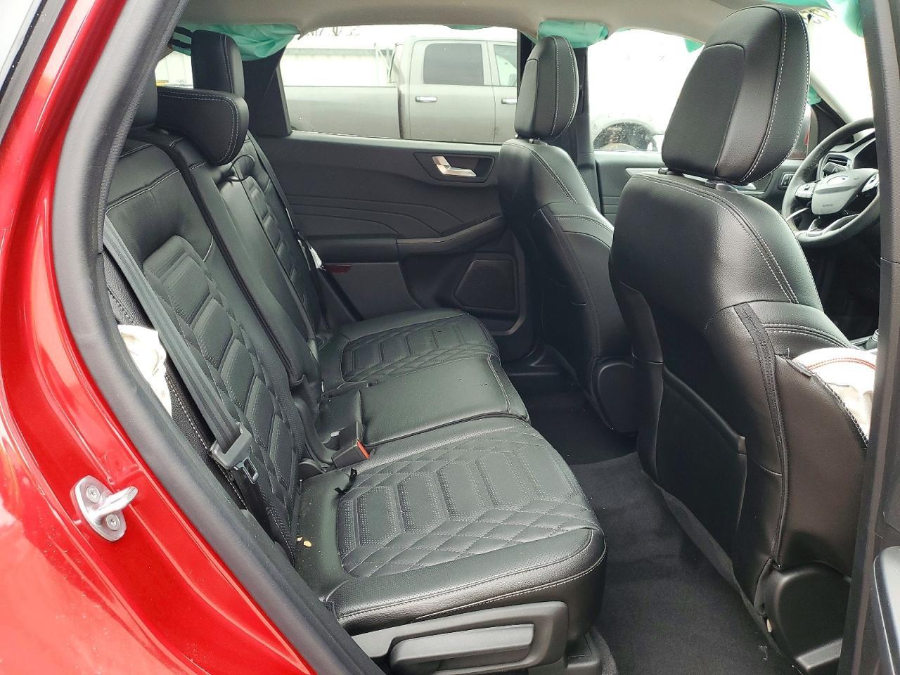 2023 Ford Escape Platinum - zdjęcie 11