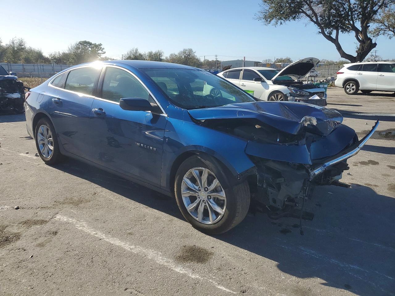 2019 Chevrolet Malibu Lt - zdjęcie 4