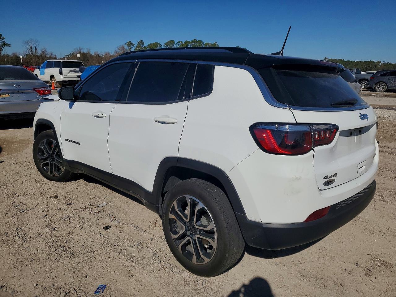 2022 Jeep Compass Limited - zdjęcie 2