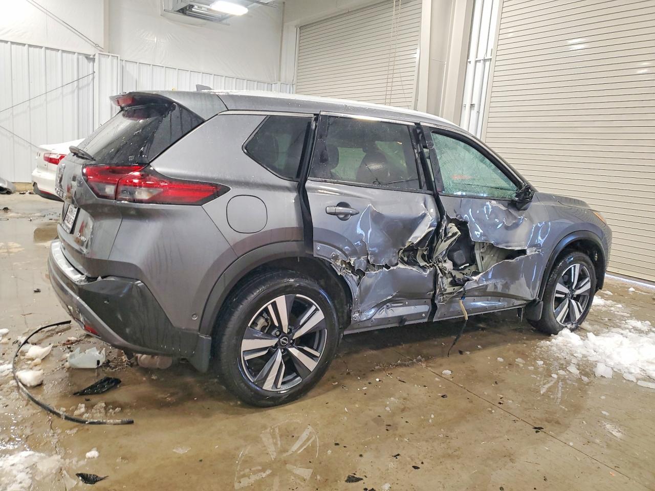 2023 Nissan Rogue Sl - zdjęcie 3